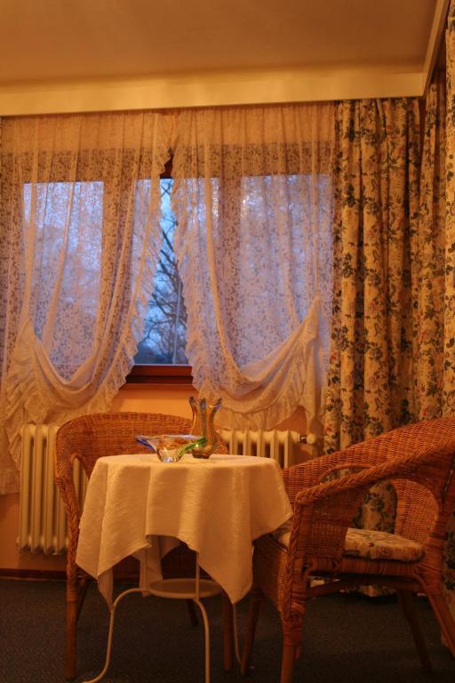 A.Dalia Hotel Karlovy Vary Exterior foto